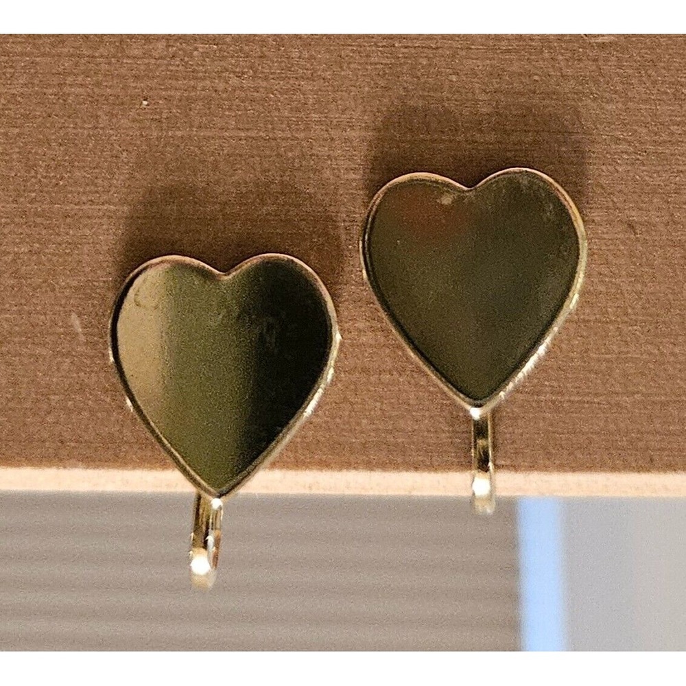 Heart Clip On Earrings Gold Tone‎ Non Pierced Earrings Minimalist Style